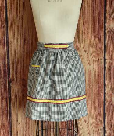 Vintage 1960s Black and White Gingham Half Apron - image 1