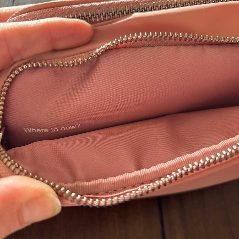 Lululemon crossbody camera bag 2L - image 3