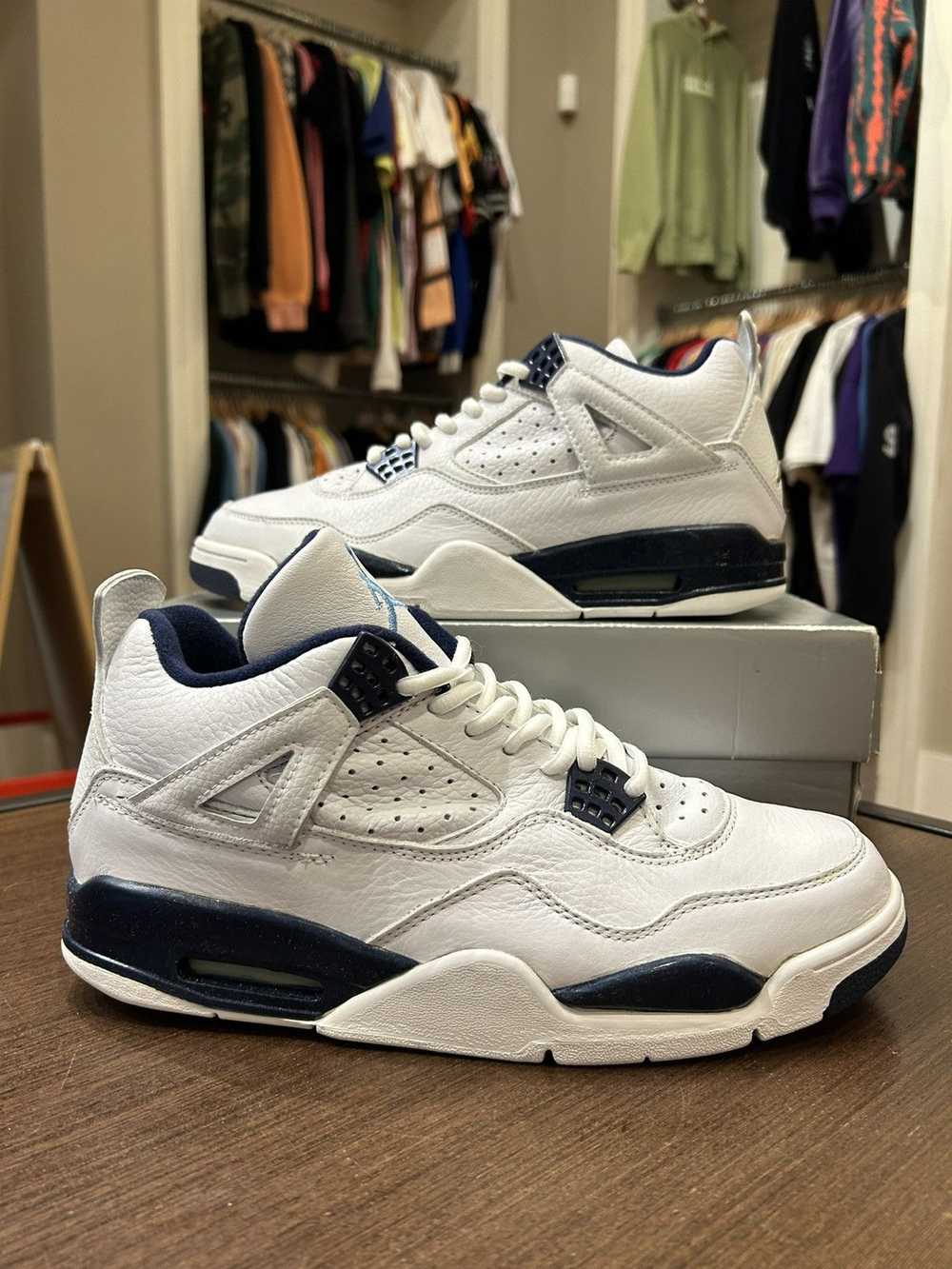 Jordan Brand Jordan 4 Retro Columbia (1999) - image 1