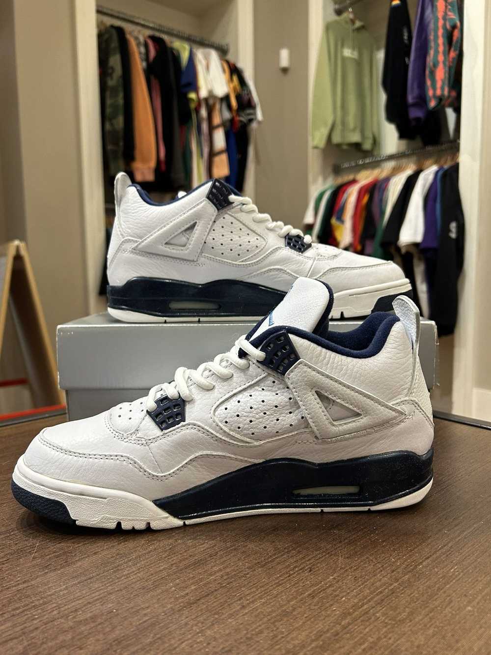 Jordan Brand Jordan 4 Retro Columbia (1999) - image 2