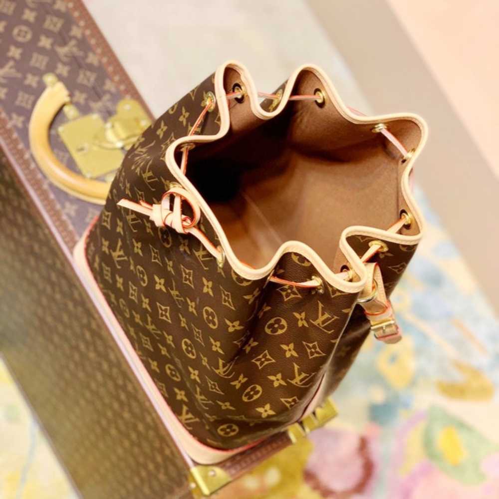 Louis Vuitton Shoulder bag - image 5