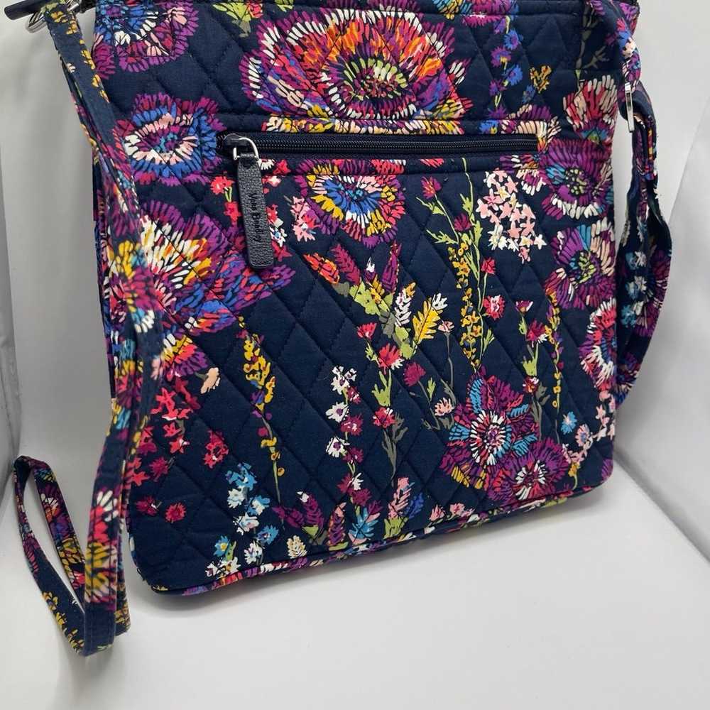 “Vera Bradley” Crossbody Bag- (NWOT) 11x11: Retir… - image 1