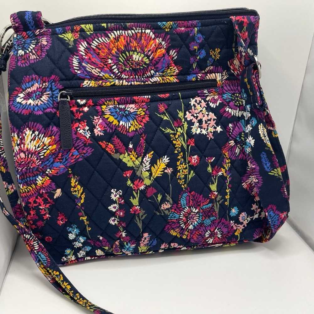 “Vera Bradley” Crossbody Bag- (NWOT) 11x11: Retir… - image 2