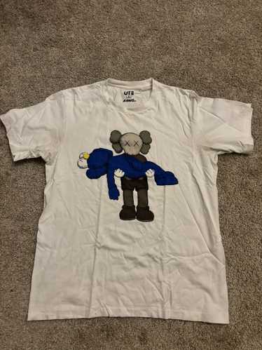 Kaws Kaws x Uniqlo white shirt