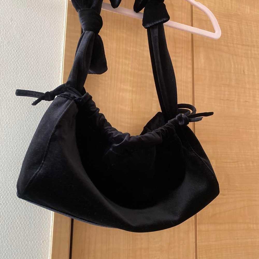 ⭐️Unused Kakatoo Ribbon Bag Black - image 3