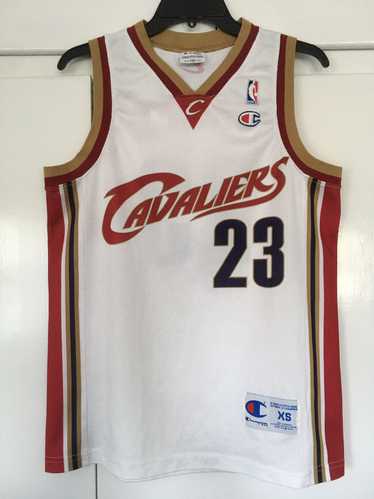 Champion × NBA × Vintage LeBron James Cleveland Ca