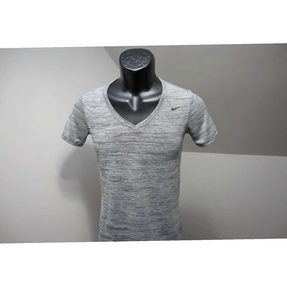 Nike Grey Marled Athletic Cut Fitness Top for Wom… - image 2