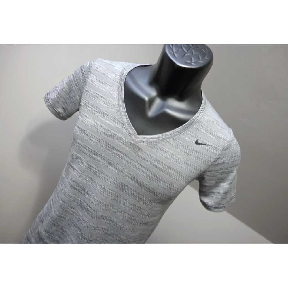 Nike Grey Marled Athletic Cut Fitness Top for Wom… - image 4