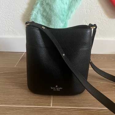 Kate Spade Leila Small Bucket Bag Black