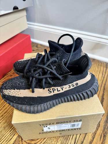 Adidas Yeezy Boost 350 V2 Black/Copper