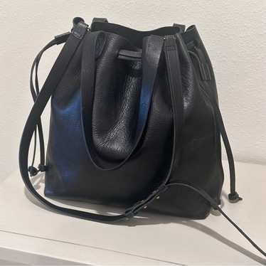 Madewell  Black Leather The Medium Drawstring Tra… - image 1