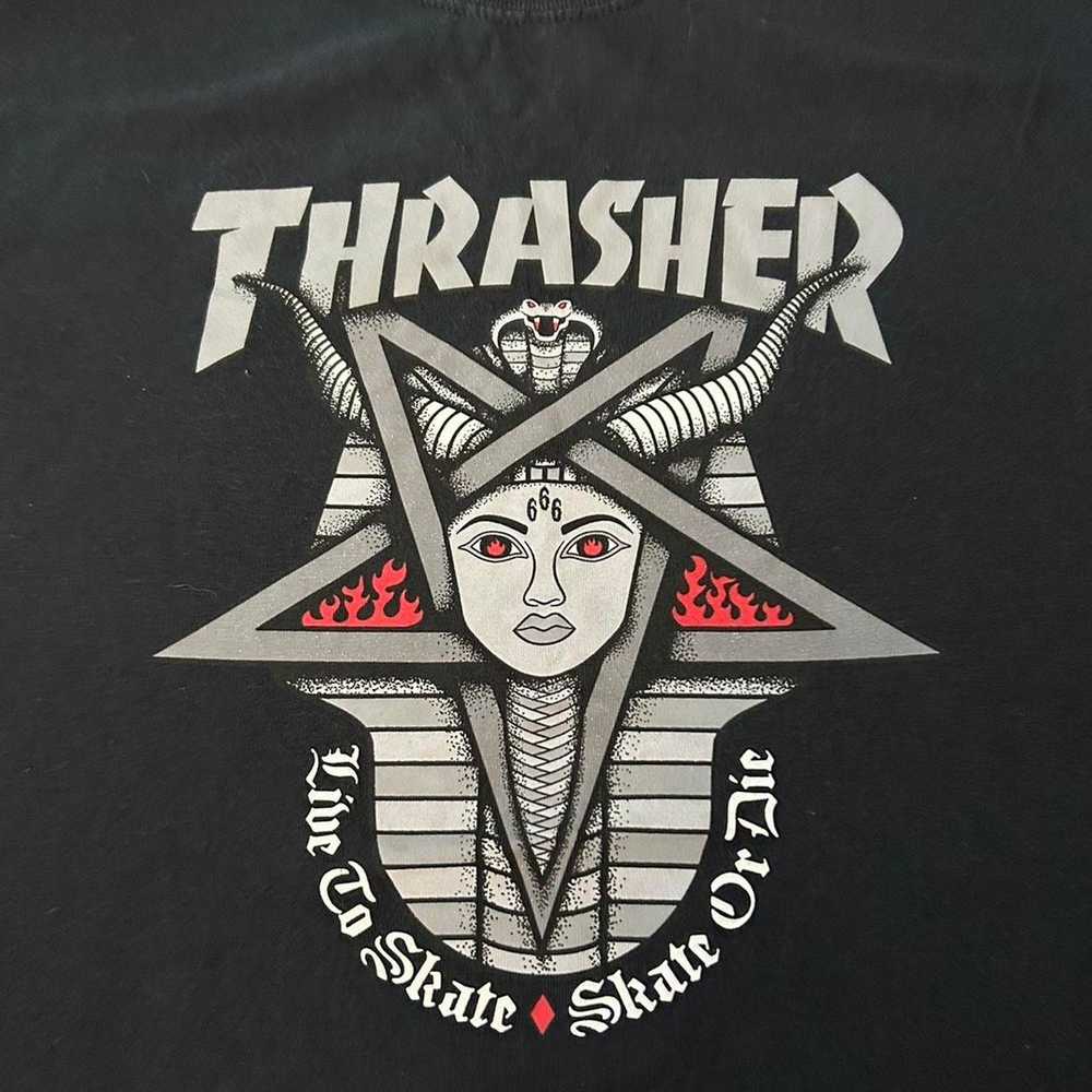 Thrasher Thrasher graphic tee no flaws - image 2