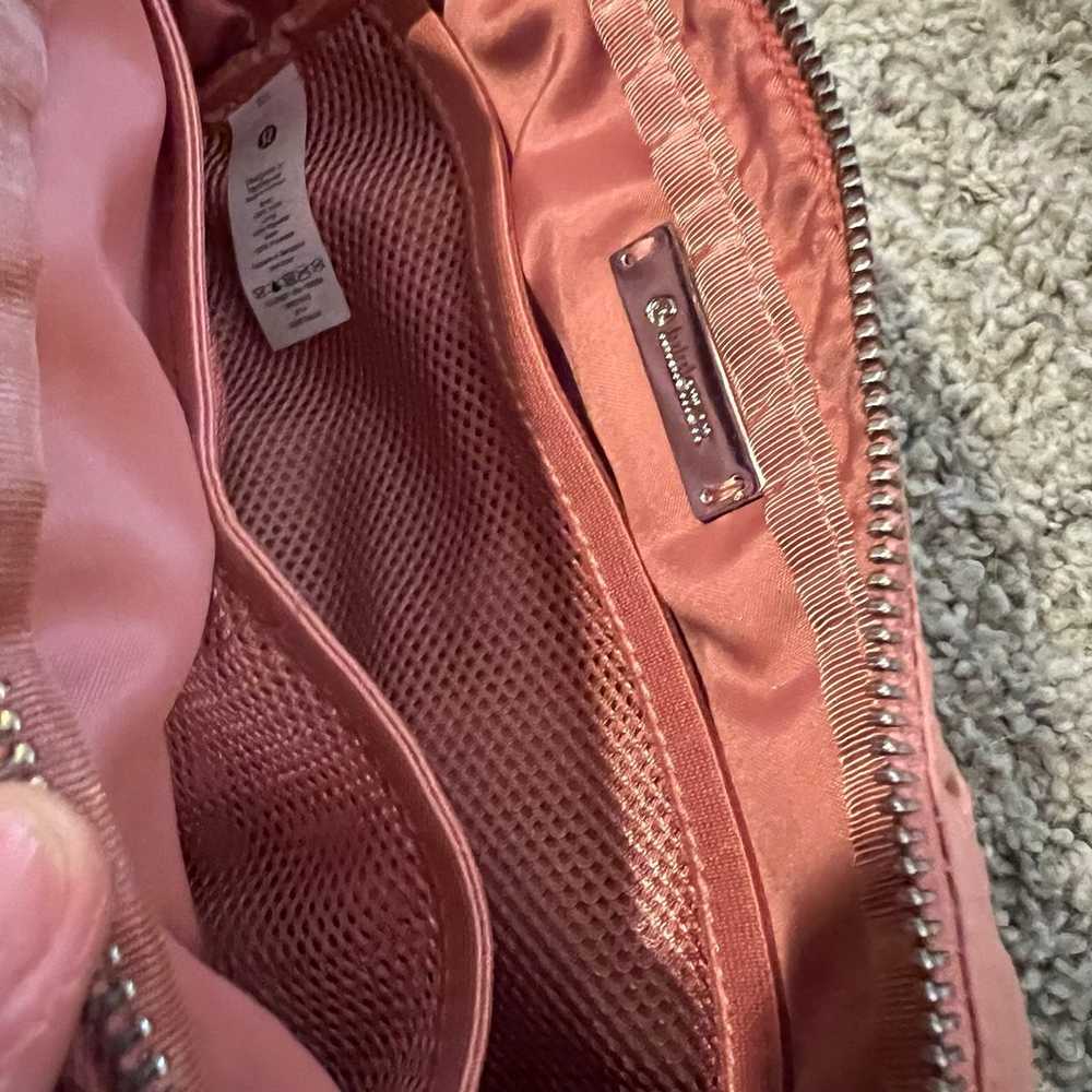 Rare Lululemon Everywhere Belt Bag - image 3