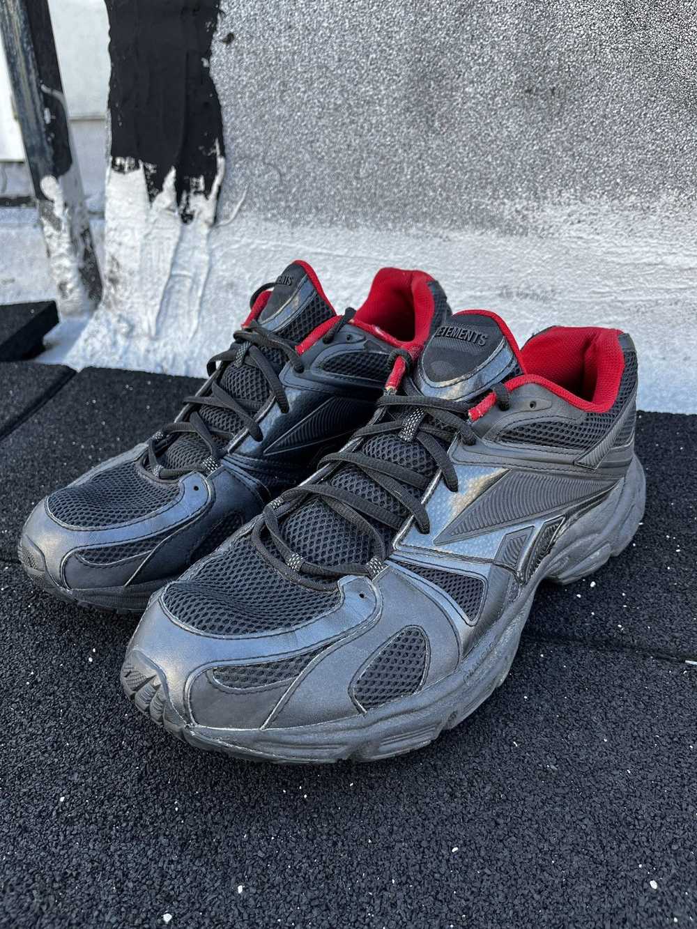 Reebok × Vetements Reebok x Vetements Spike Runne… - image 1