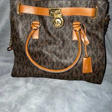 Michael Kors Hamilton Traveller Bag