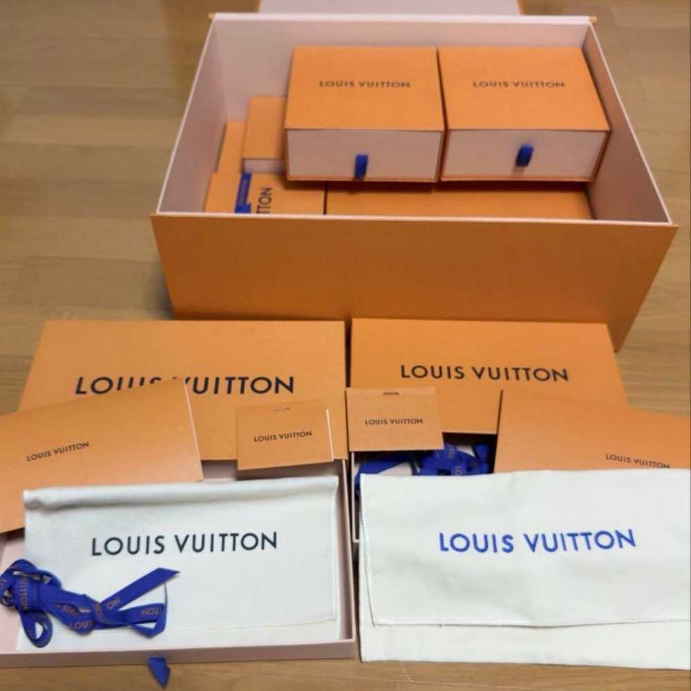 【Bargain】Louis Vuitton Empty Box Shop Bag - image 9