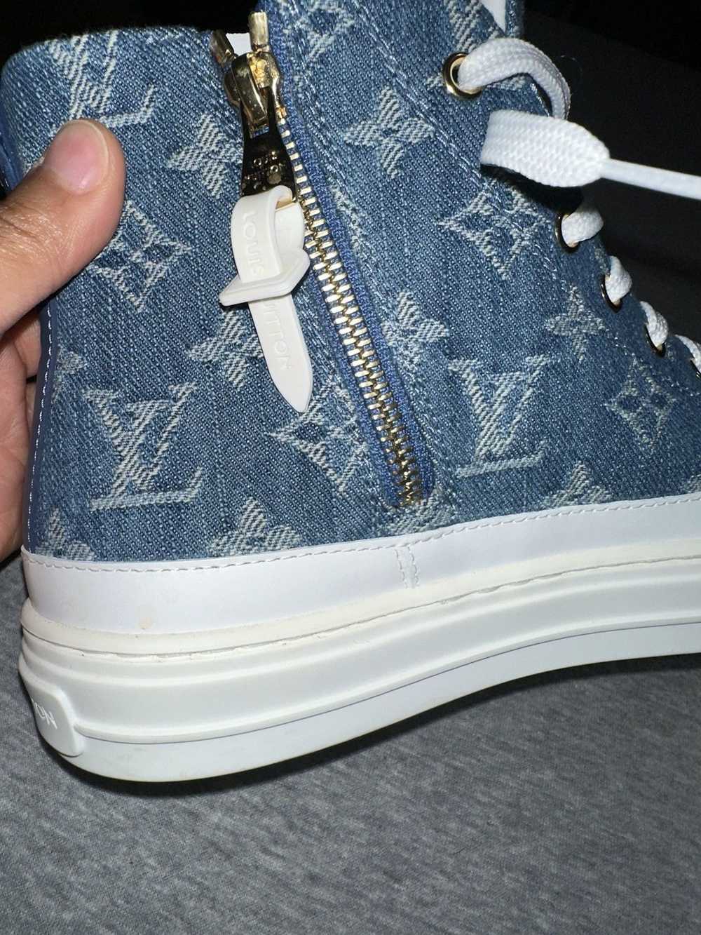 Louis Vuitton louis vuitton hi-top monogram sneak… - image 9