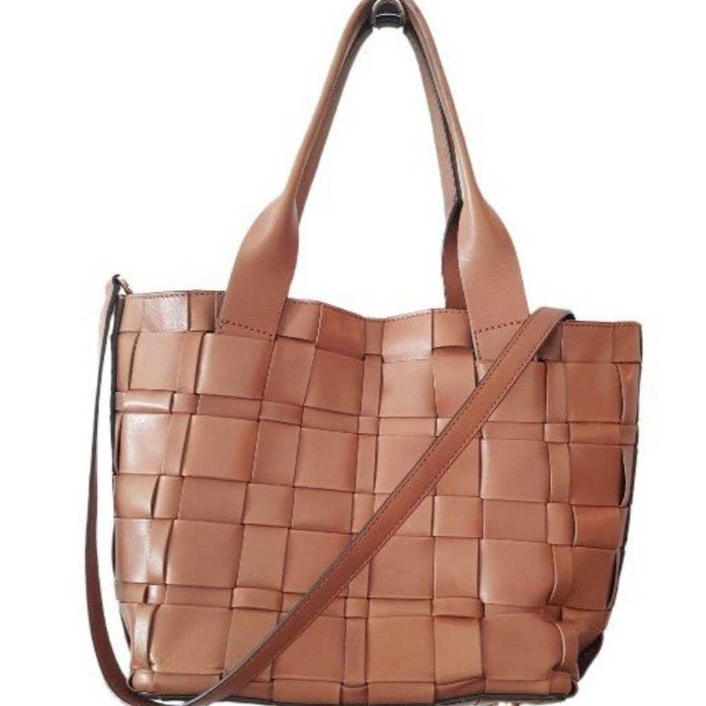 Michael Kors Vivian MD
Leather Woven Tote Walnut - image 2