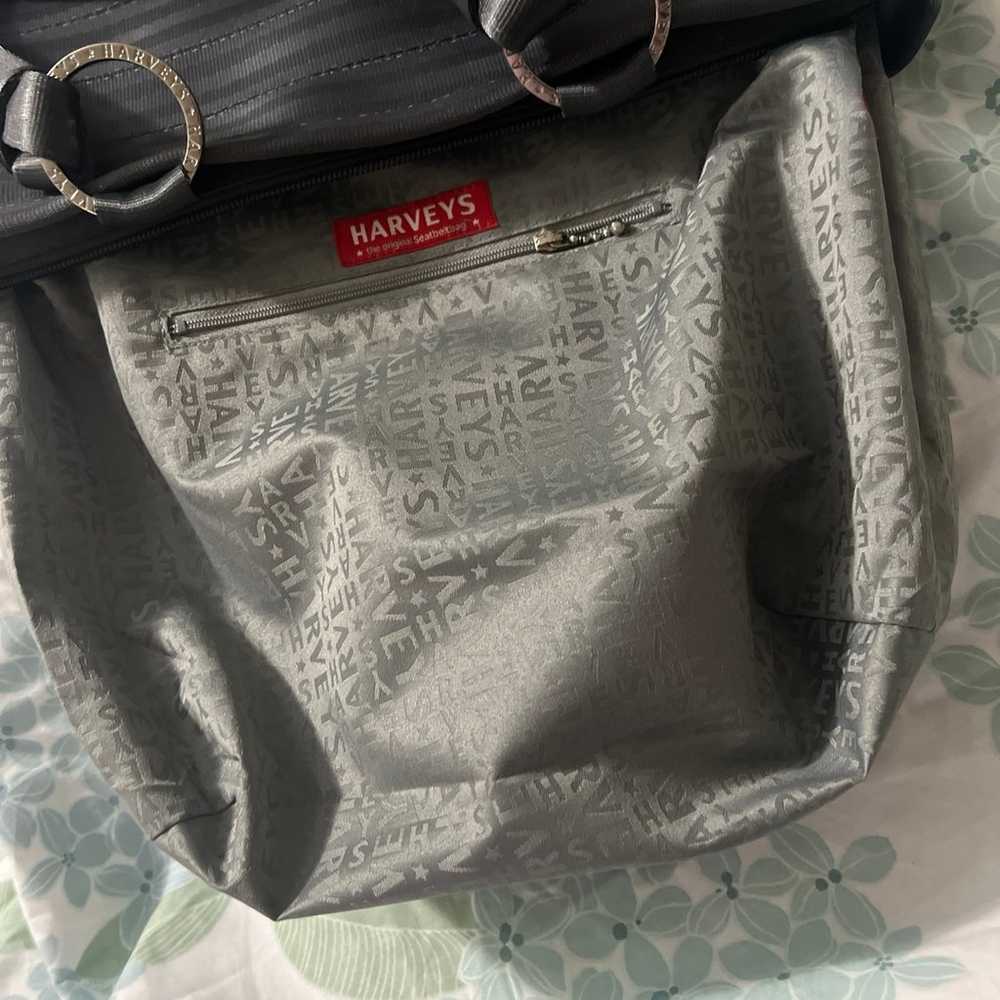 Harvey’s seatbelt bag - image 11