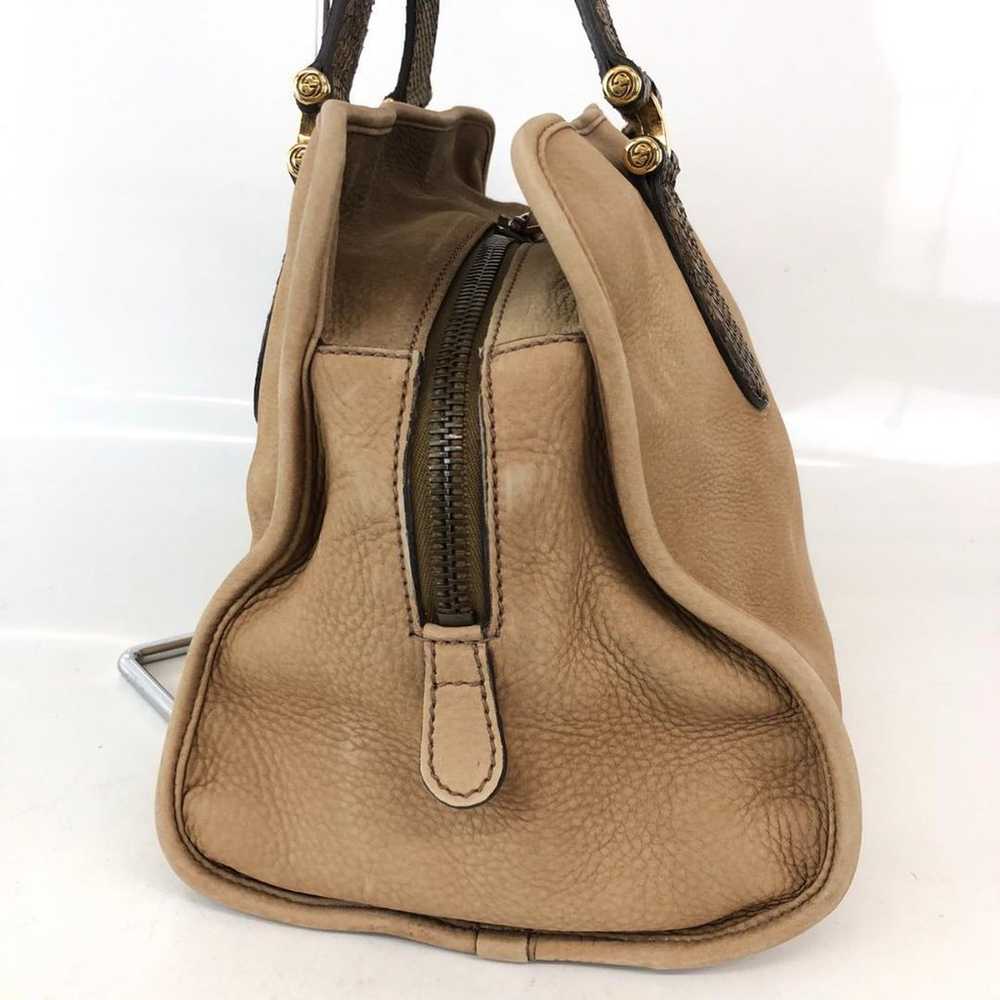 GUCCI beige handbag for women. - image 3