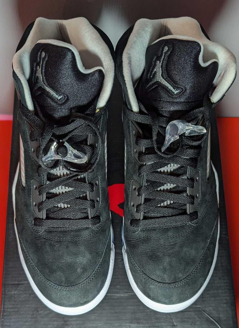 Jordan Brand Size 11.5 - Air Jordan 5 Retro 2013 … - image 2