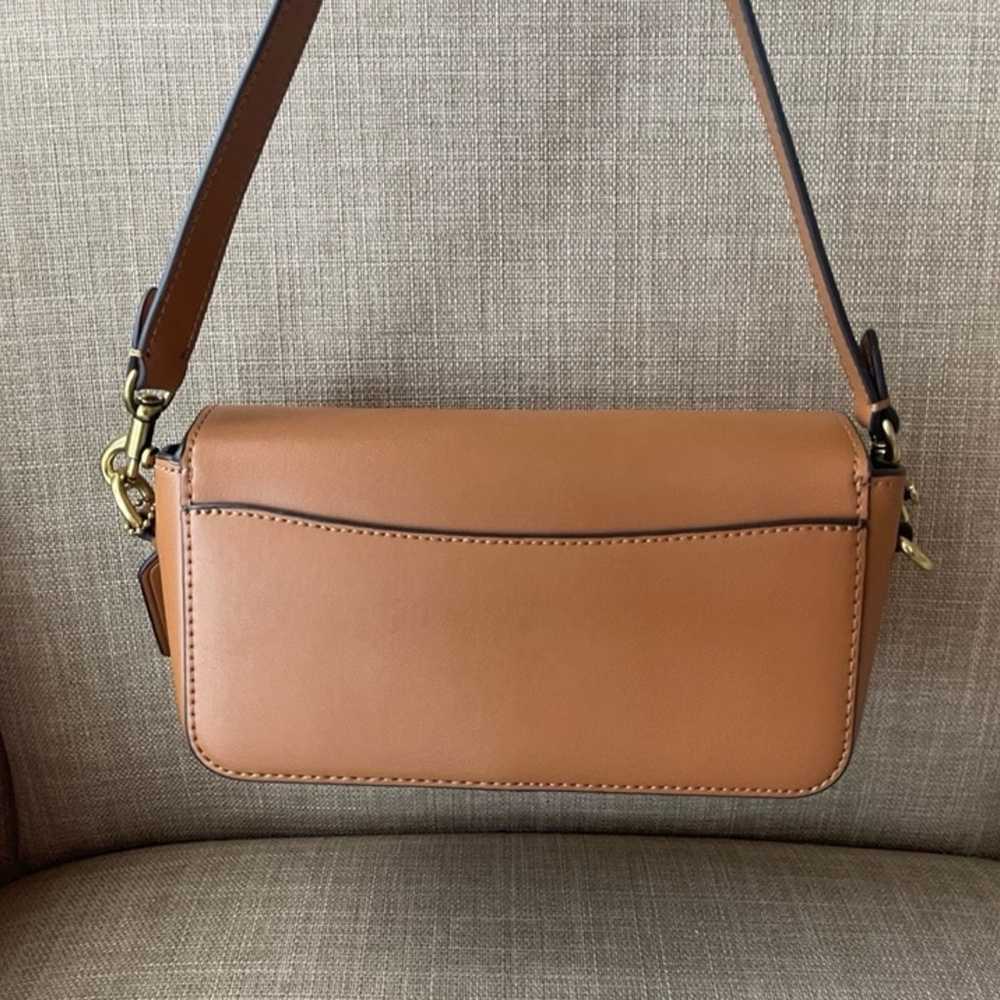 Coach authentic small shoulder bag - image 10