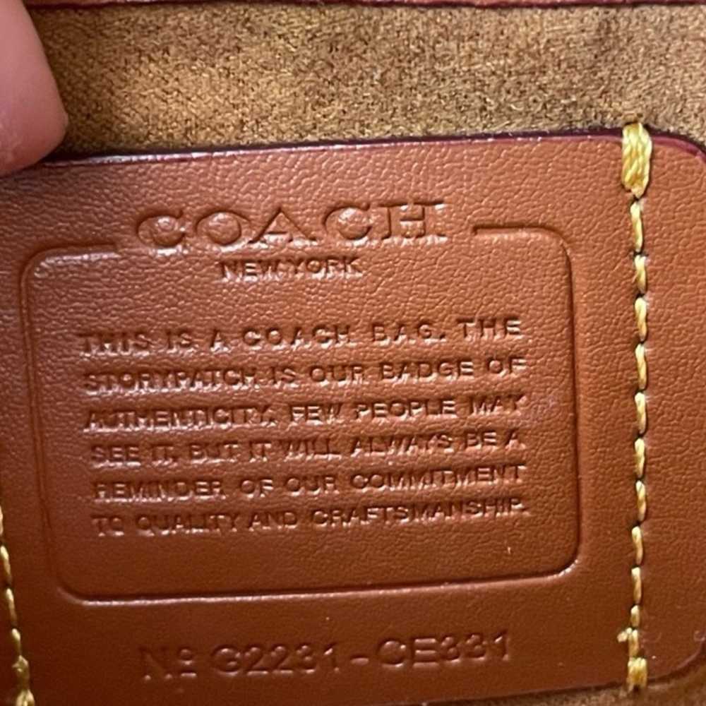 Coach authentic small shoulder bag - image 9