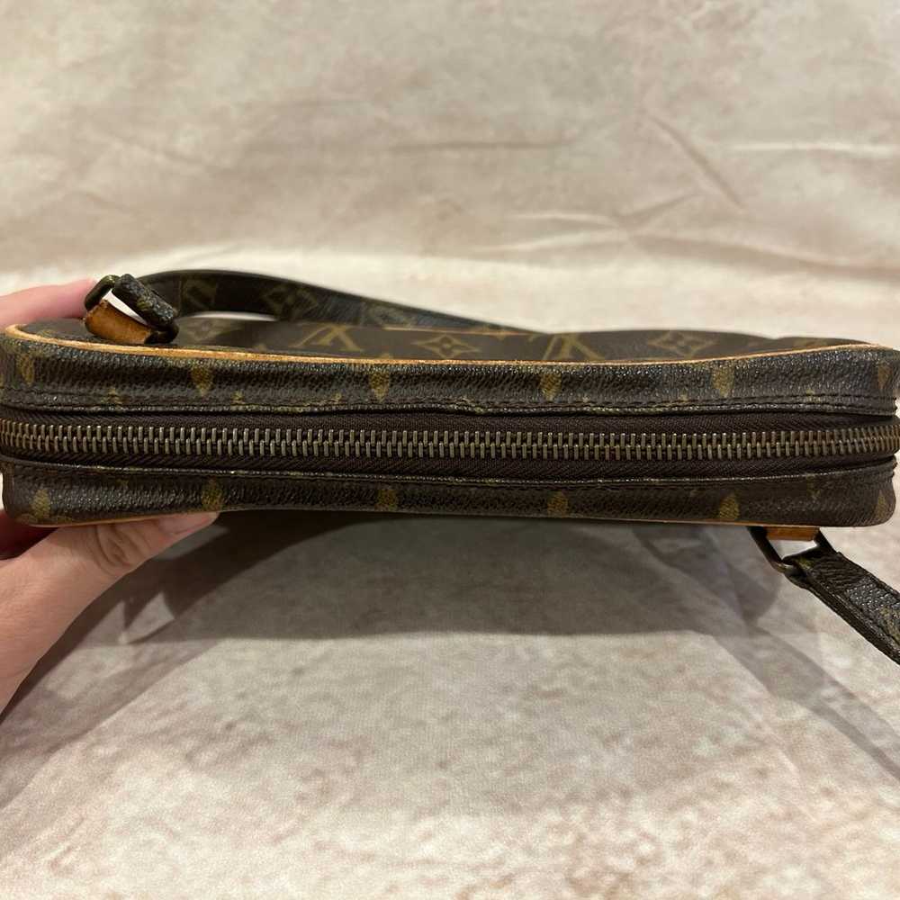 Authentic Louis Vuitton Vintage Marley Crossbody … - image 9