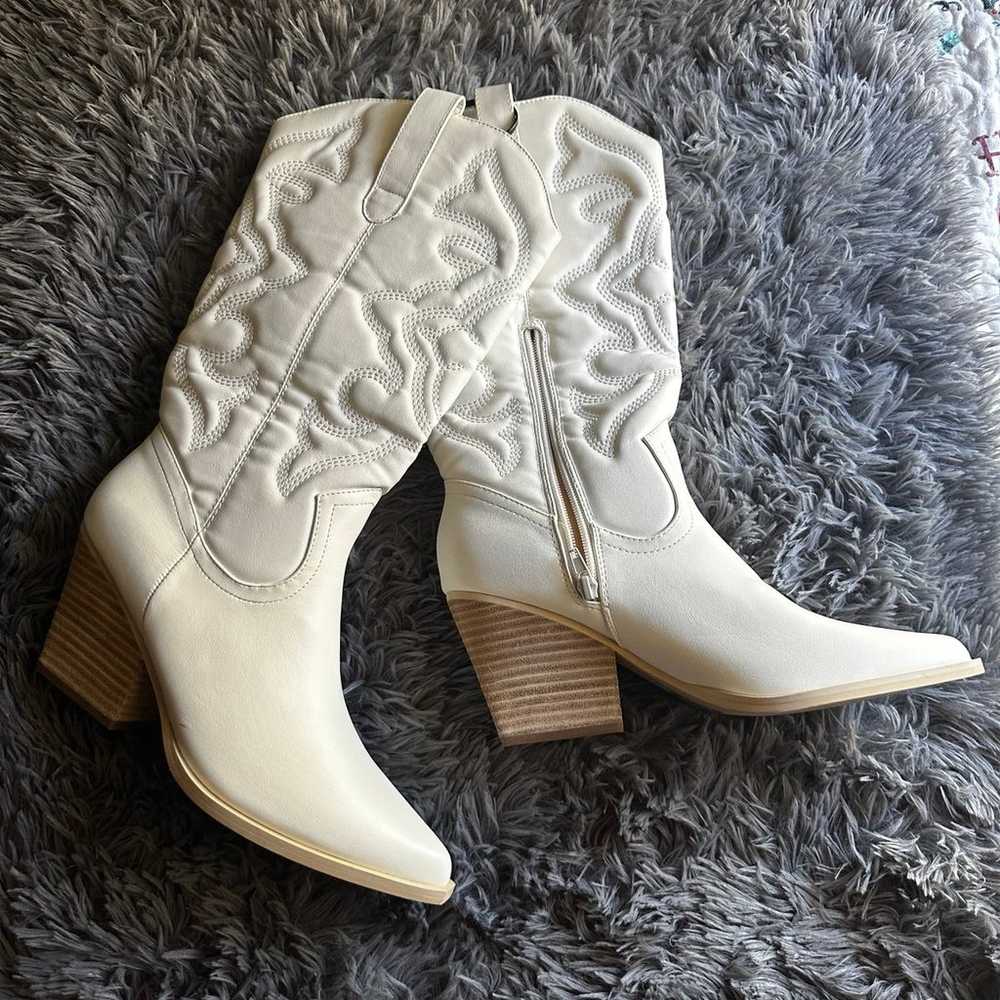 White Cowgirl Boots Western Boots - image 2