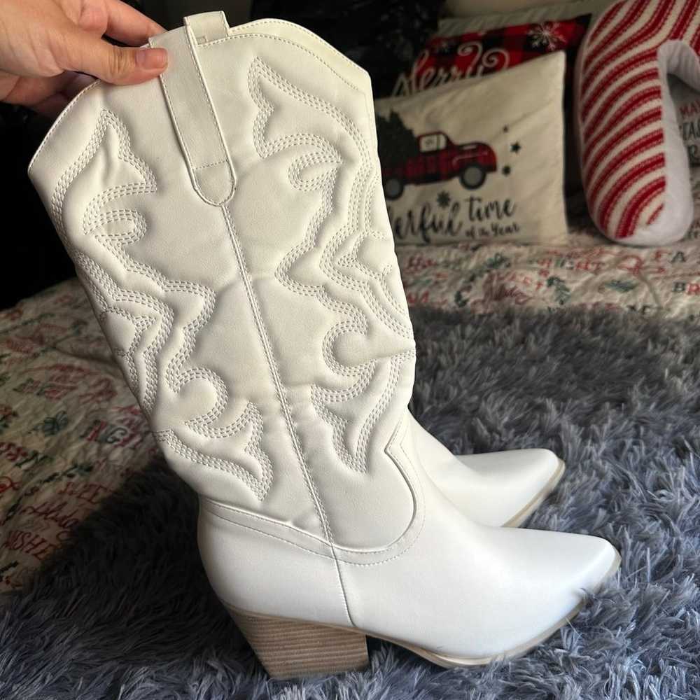 White Cowgirl Boots Western Boots - image 6