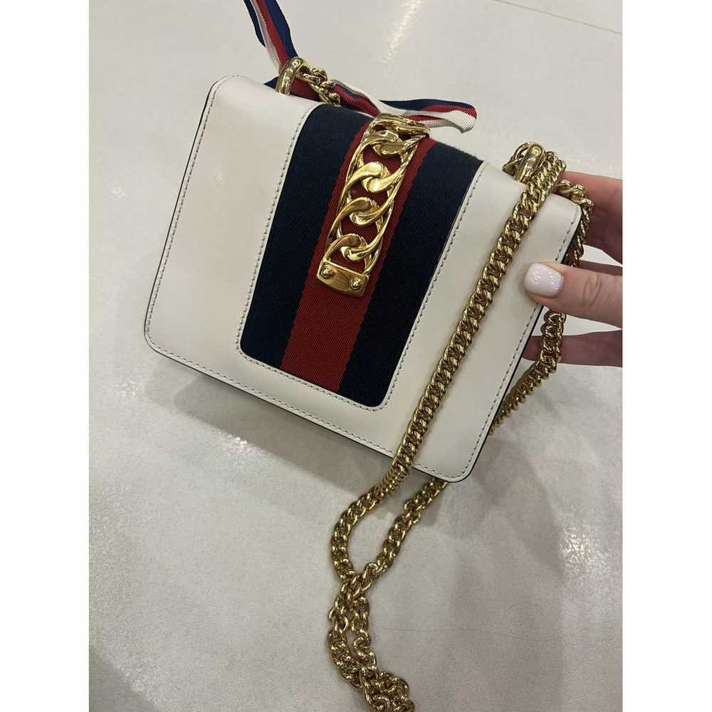 Gucci Sylvie Flap Chain leather crossbody bag - image 3