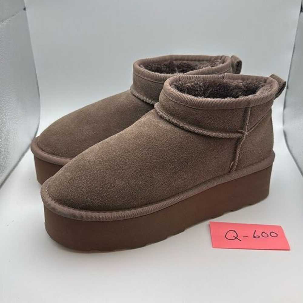 CUSHIONAIRE Cozy Women’s Platform Ankle Boots  Ge… - image 3