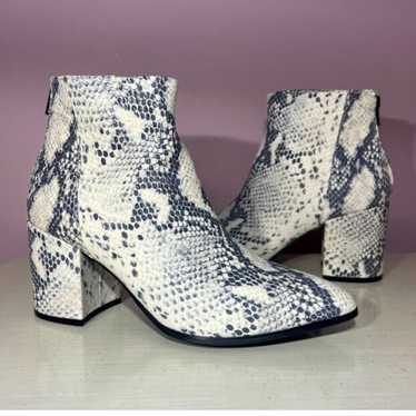 Steven Madden ankle boots