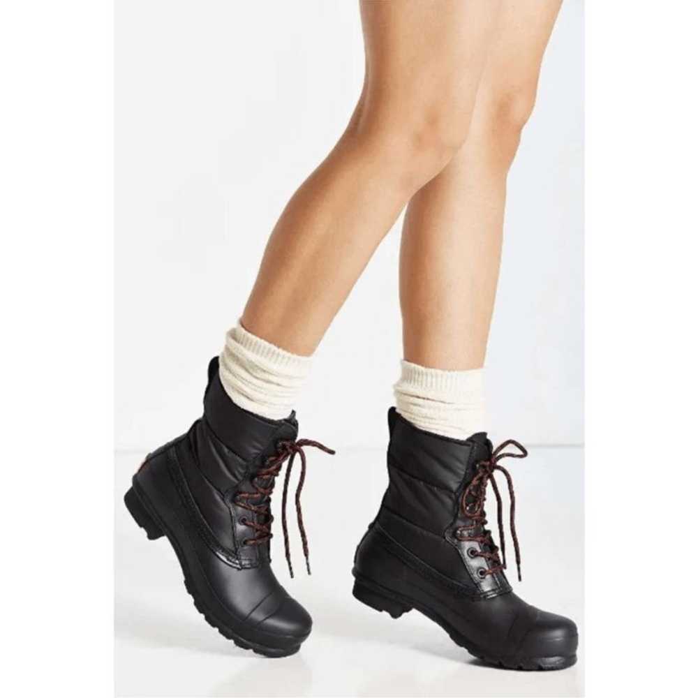 HUNTER Original Short Quilted Lace-Up Boot Size 6… - image 1