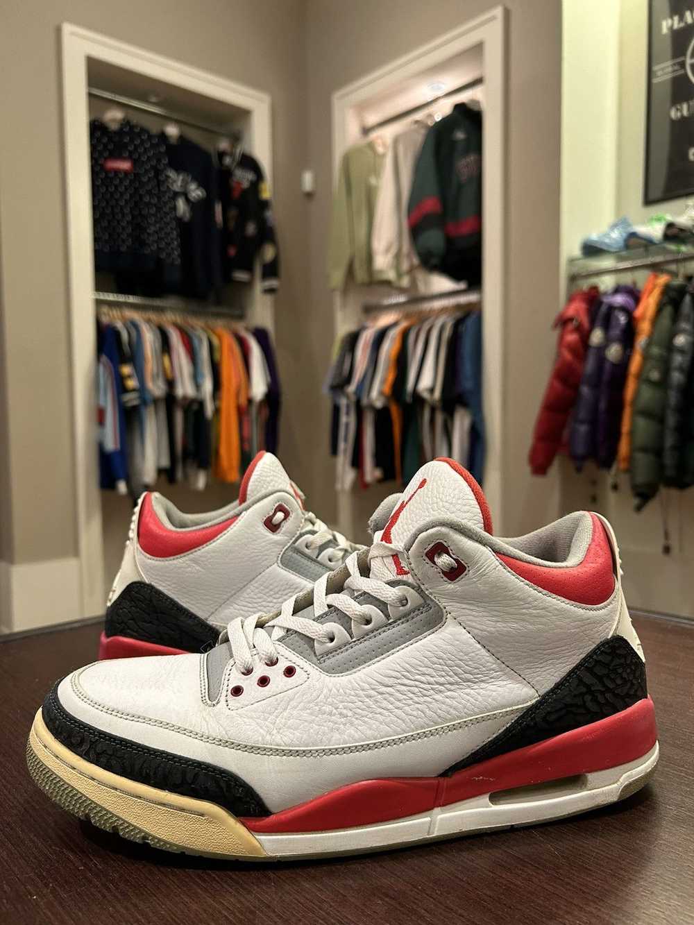 Jordan Brand Jordan 3 Retro Fire Red (2013) - image 1