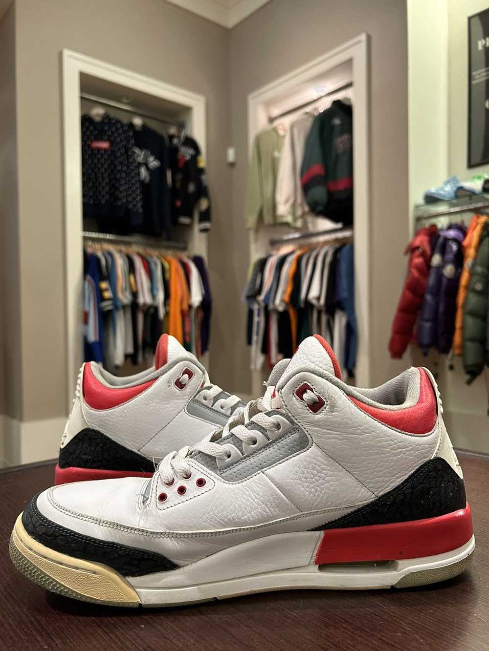 Jordan Brand Jordan 3 Retro Fire Red (2013) - image 3