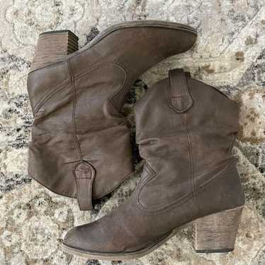 Rocket Dog Rustic Western Pull On Boots