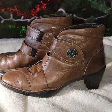 Josef Seibel ankle booties