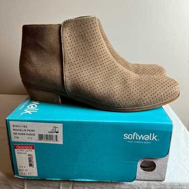 Softwalk Rocklin Perfect Nude Suede Ankle Boots Wo