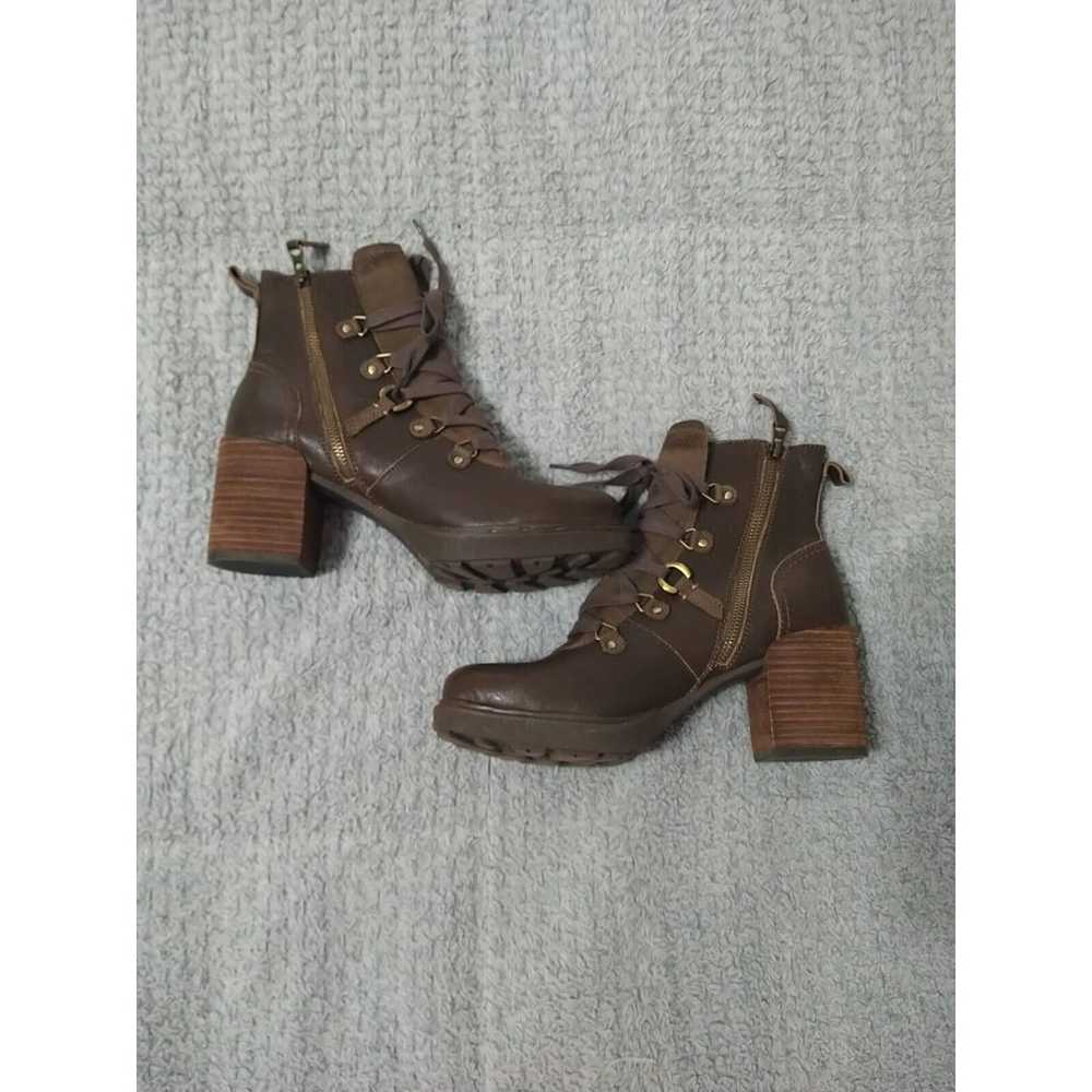 Otbt Leather Heeled Brown Lace Up Boots  Size 8.5 - image 4