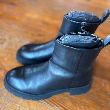 ZARA black chunky ankle boots. Size 41 (10)