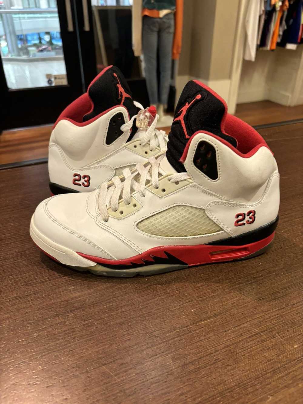 Jordan Brand Jordan 5 Retro ‘Fire Red Black Tongu… - image 2