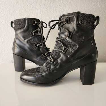 Napoleoni Black Leather and Wool Lace Up Heeled Bo