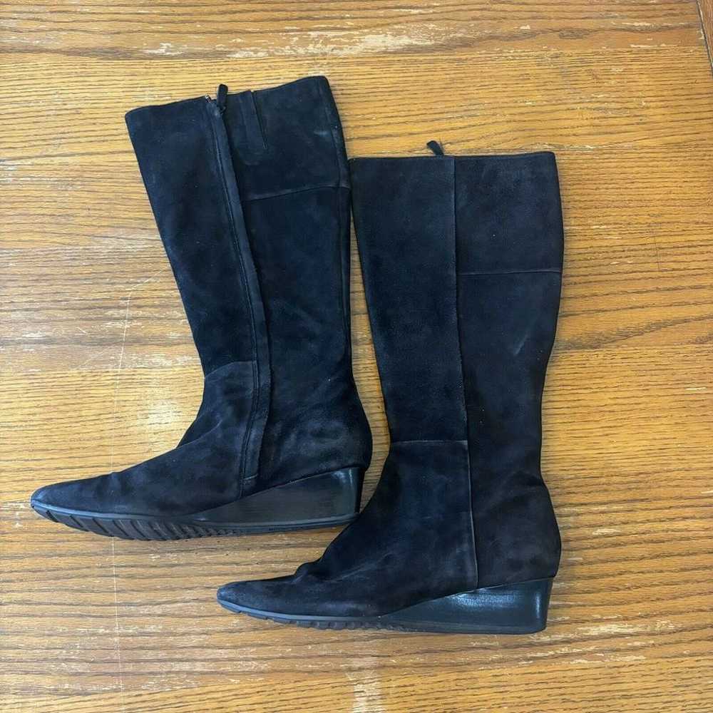 New COLE HAAN Wedge Black Knee-High Suede Boots S… - image 3