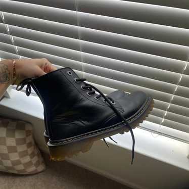 doc martens 1460 - image 1