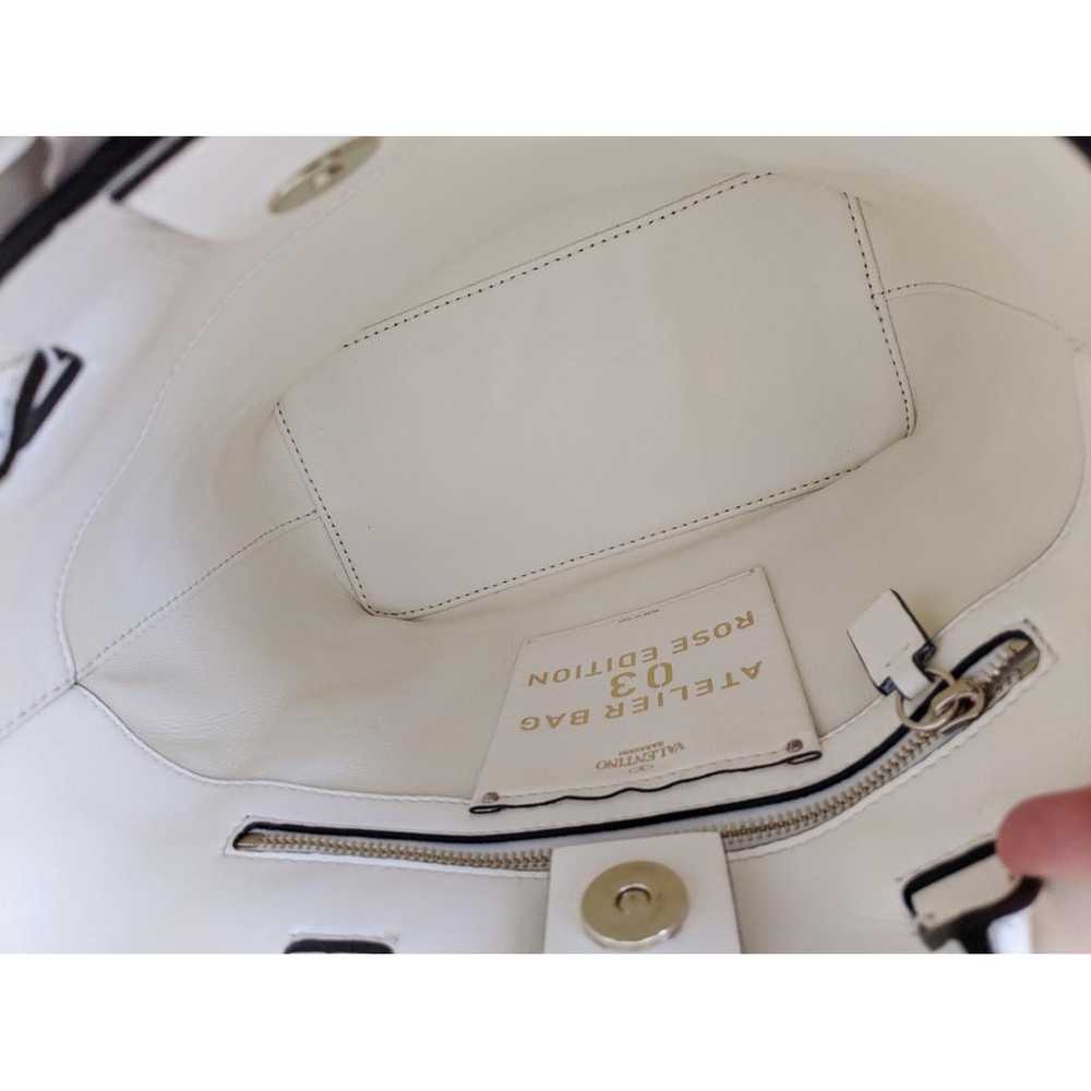 Valentino Garavani Atelier leather handbag - image 6