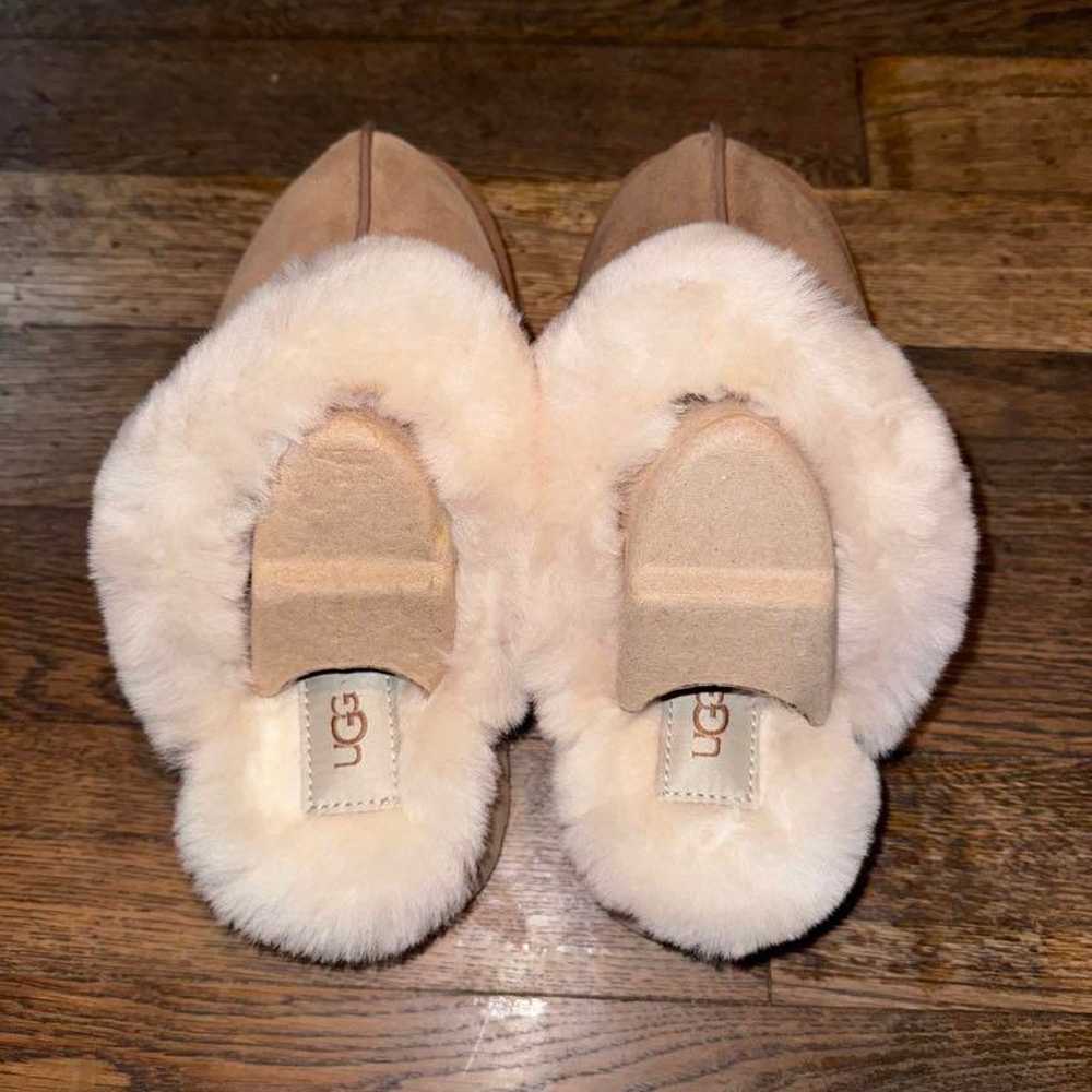 UGG Sheepskin Slippers Beige - image 4