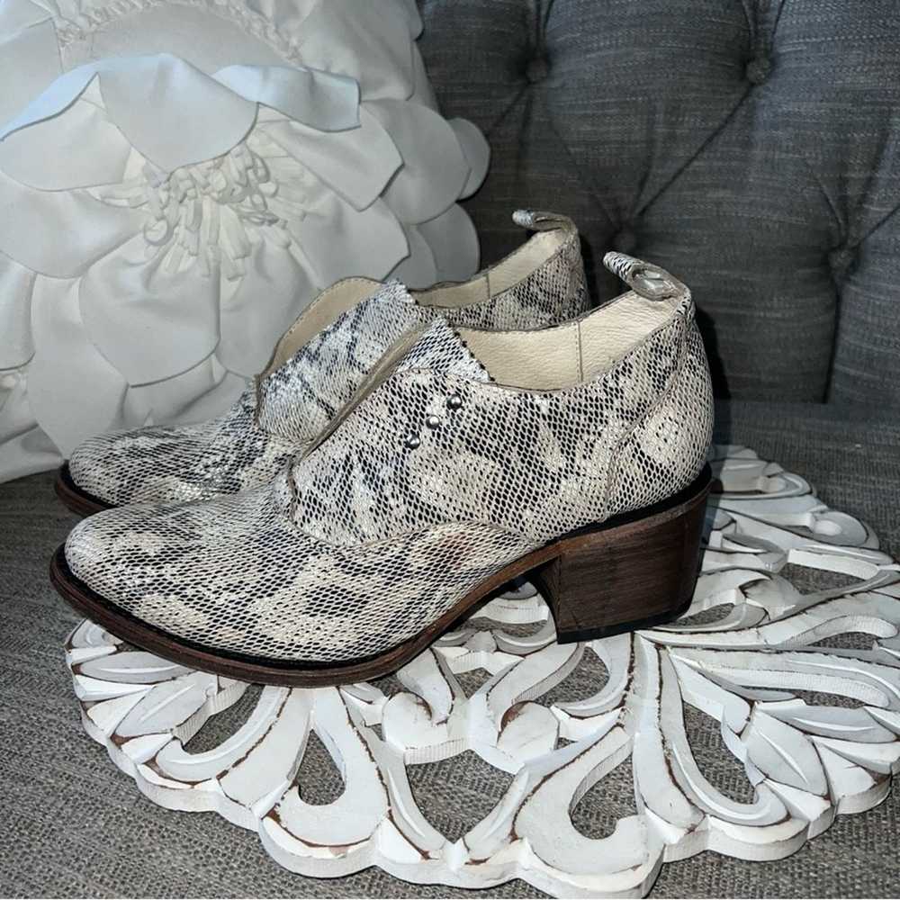 Freebird By Steven Snakeskin Look Leather Booties… - image 12