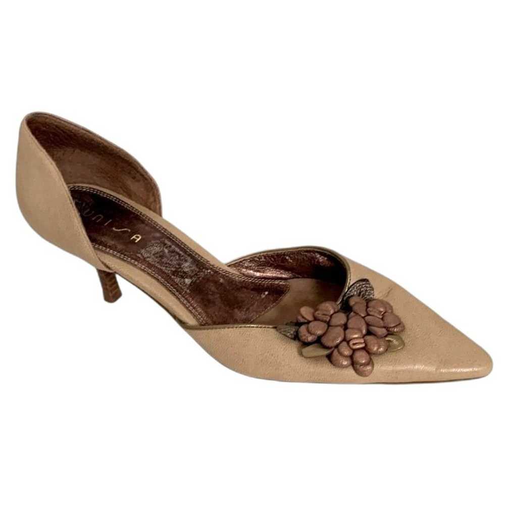 Unisa Tan Leather Floral Pointed Toe D’Orsay Kitt… - image 1