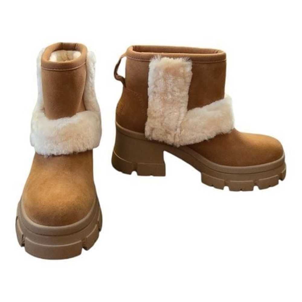 UGG Brooklyn Sunburst heeled sheepskin boot in ch… - image 1